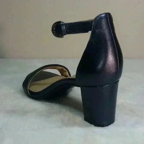 Natrualizer vera sandal 6.5 nwot nwob - Picture 7 of 8